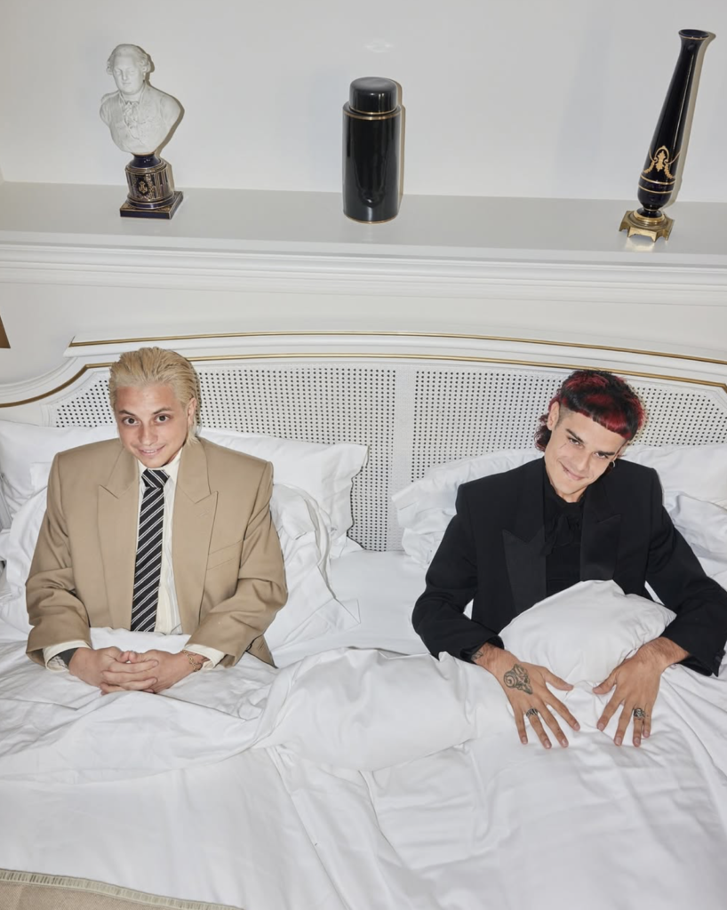 Ca7riel y Paco Amoroso posponen gira y ajustan el lanzamiento de su nuevo disco